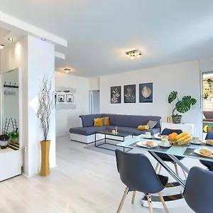 Apartman Seny Gold, Pula